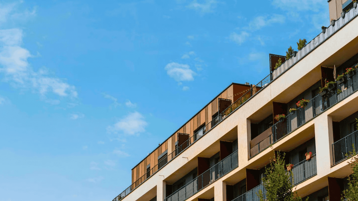 Research Shows Downsizing Wave in Canada's Real Estate Market Could Unfold Gradually Due to Limited Housing Options