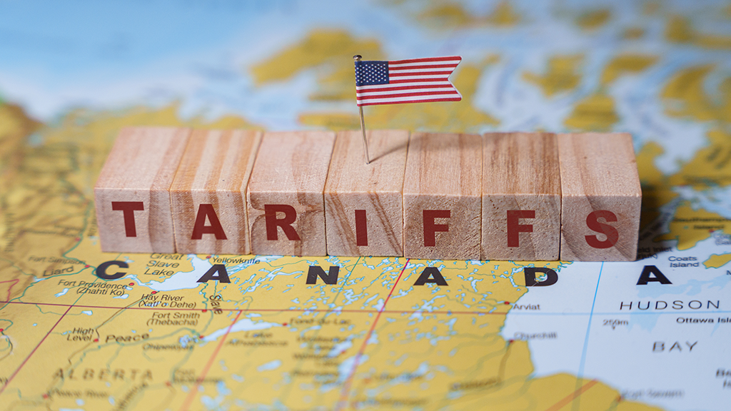 Canada's Economic Recovery Faces Threat from Renewed U.S. Tariffs