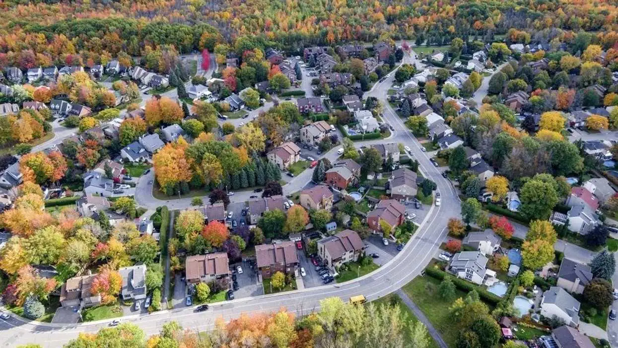 Canadian Housing Market Faces Challenges as Prices Drop and Sales Decline