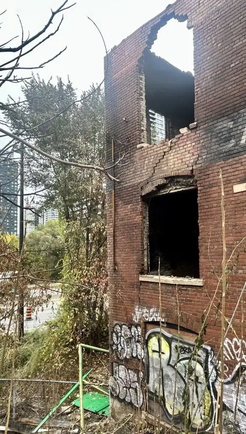 Northbound Don Valley Parkway to Close Overnight for Demolition Following Fire
