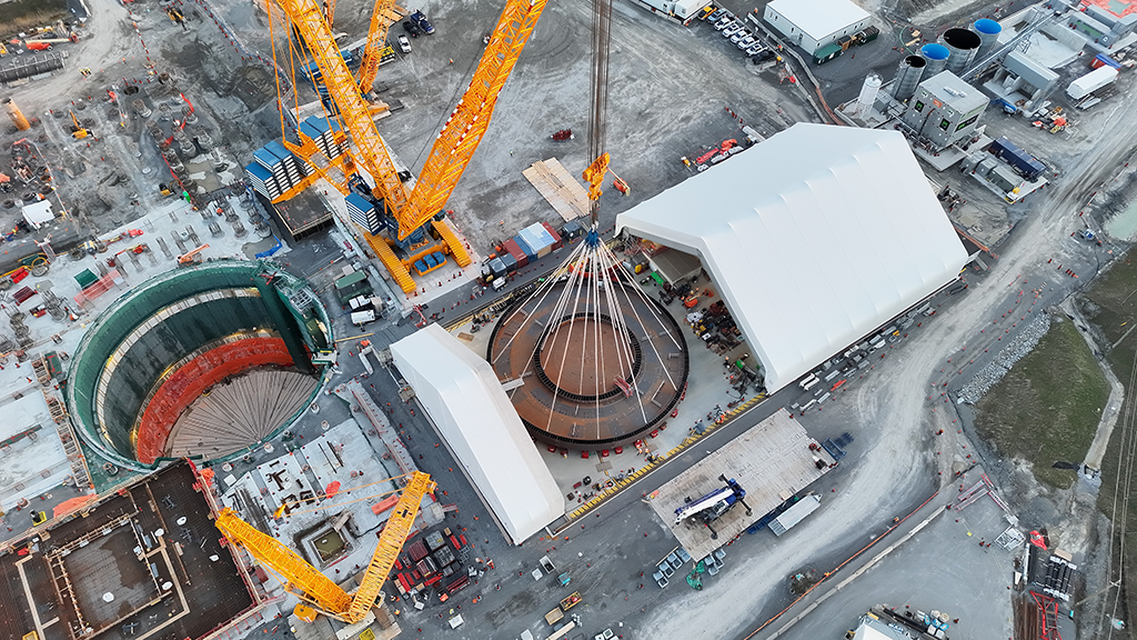 Ontario Government Reaches Major Construction Milestone on G7's First Small Modular Reactor at Darlington