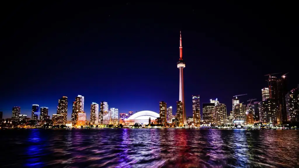 Prime Minister Carney Hosts Landmark Investment Summit in Toronto