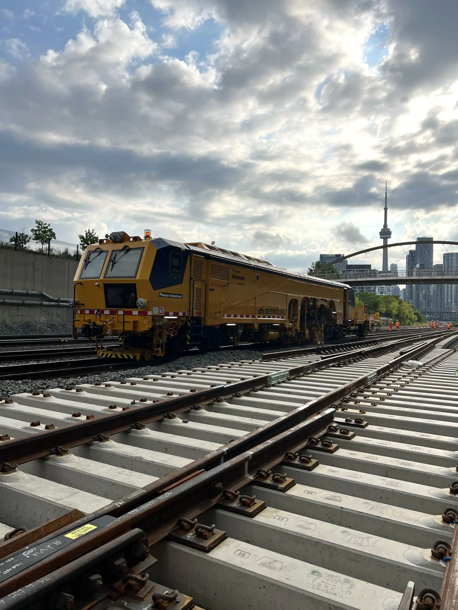 Aecon Group Inc. Secures Major GO Expansion Project Contracts in Ontario